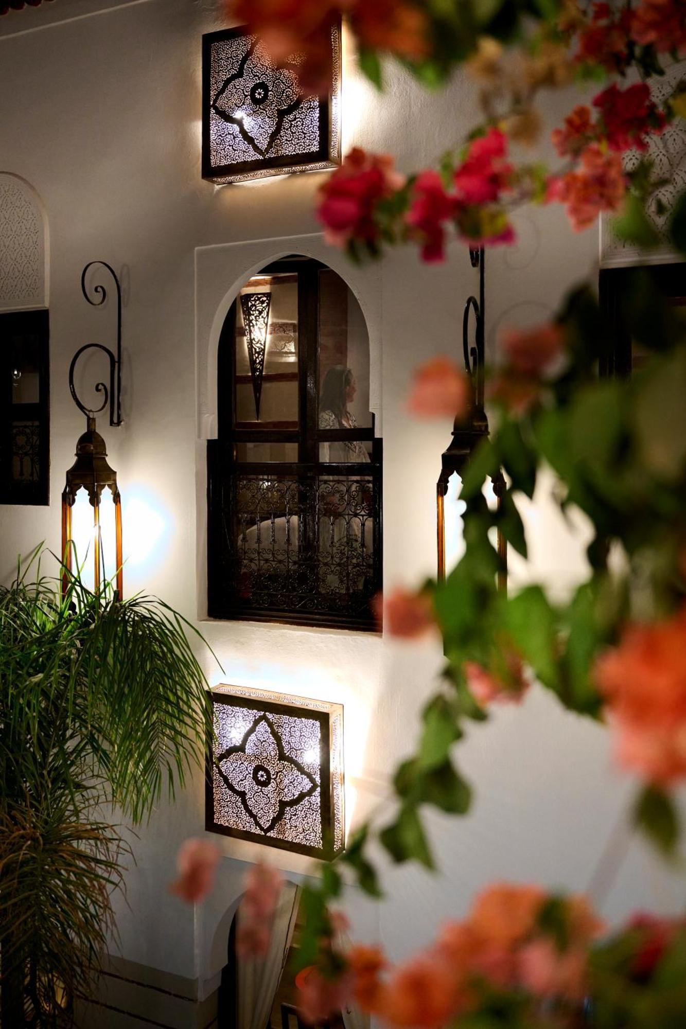 Riad Dar Amanza En Exclusivite Avec 4 Chambres Au Coeur De La Medina Marrakesh Luaran gambar