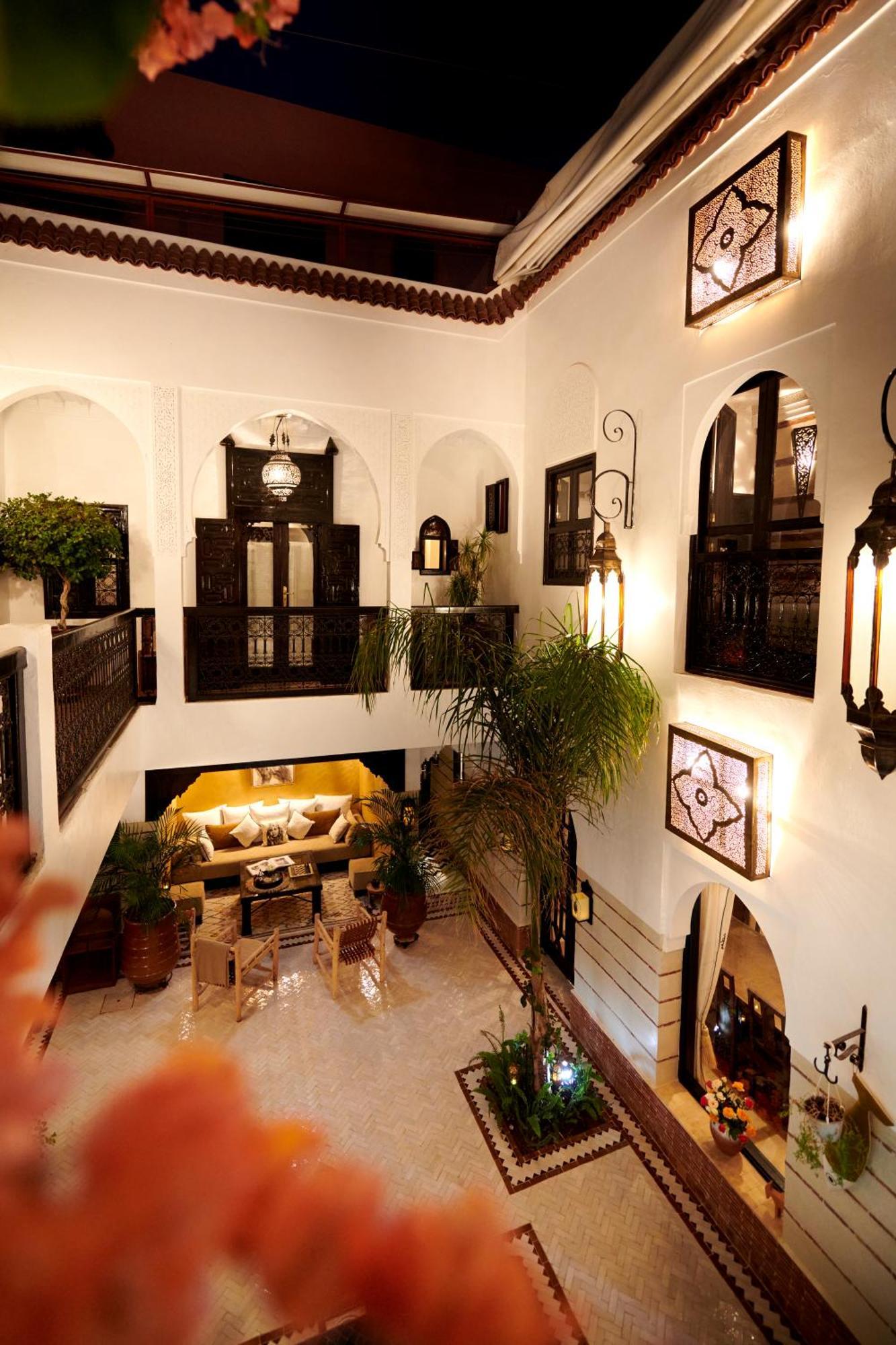 Riad Dar Amanza En Exclusivite Avec 4 Chambres Au Coeur De La Medina Marrakesh Luaran gambar