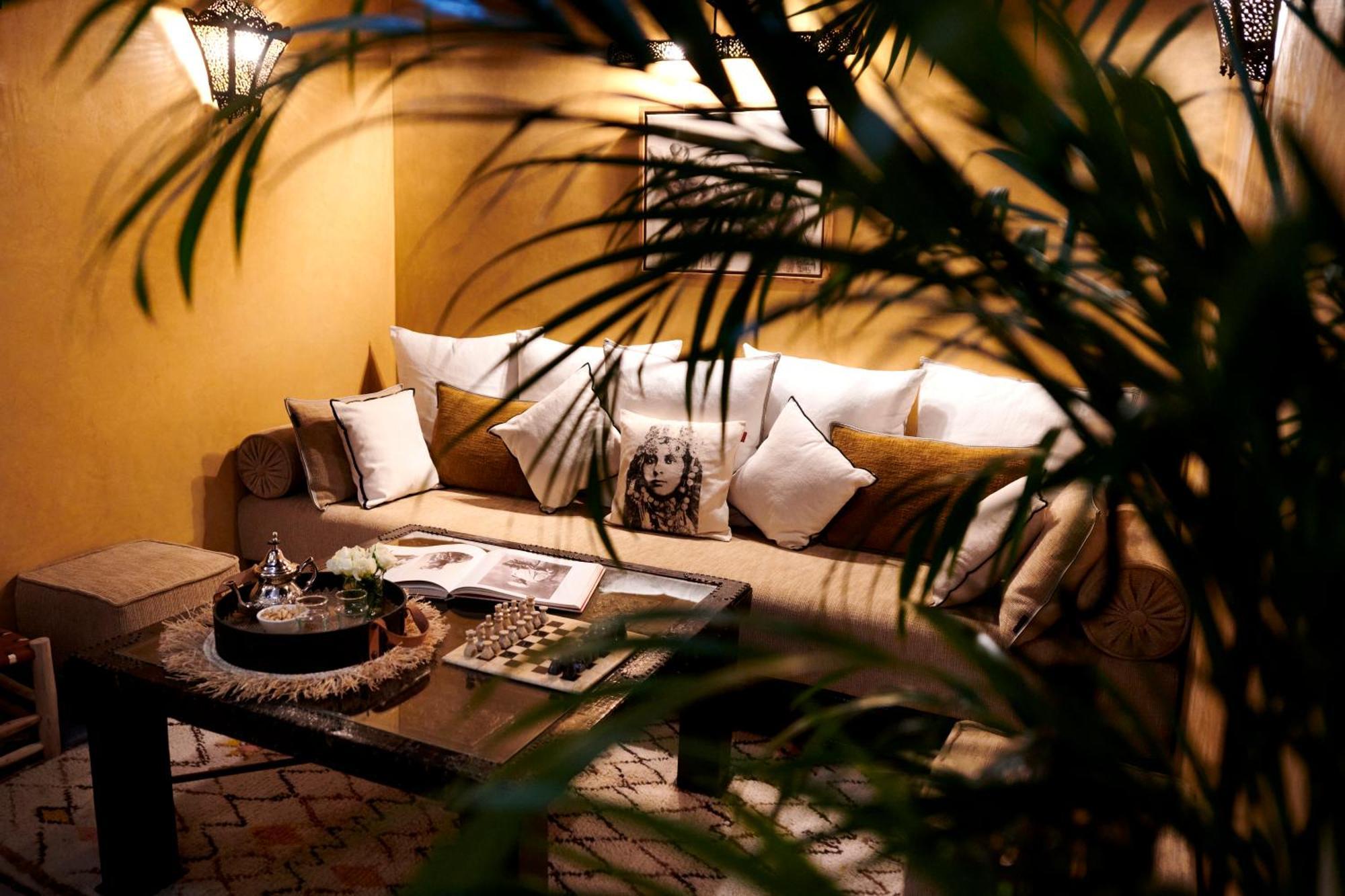 Riad Dar Amanza En Exclusivite Avec 4 Chambres Au Coeur De La Medina Marrakesh Luaran gambar